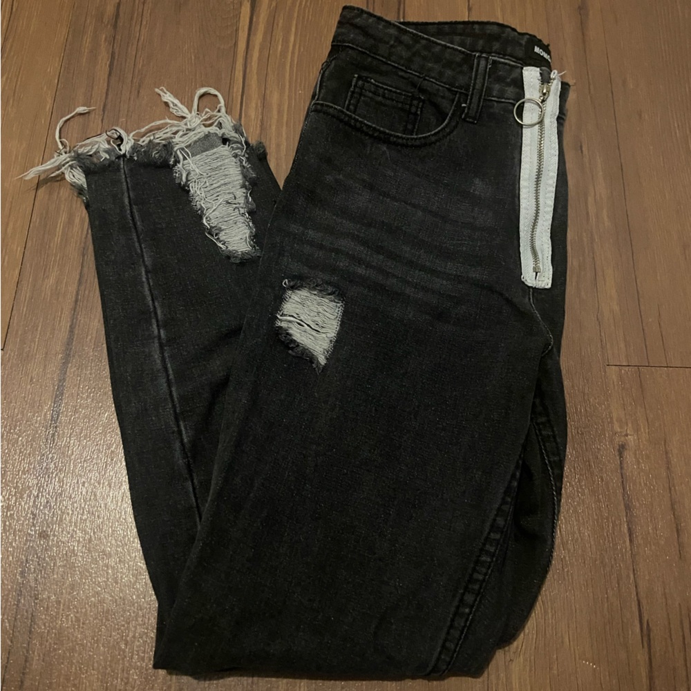 Grey Jeans - Picture 5 of 5